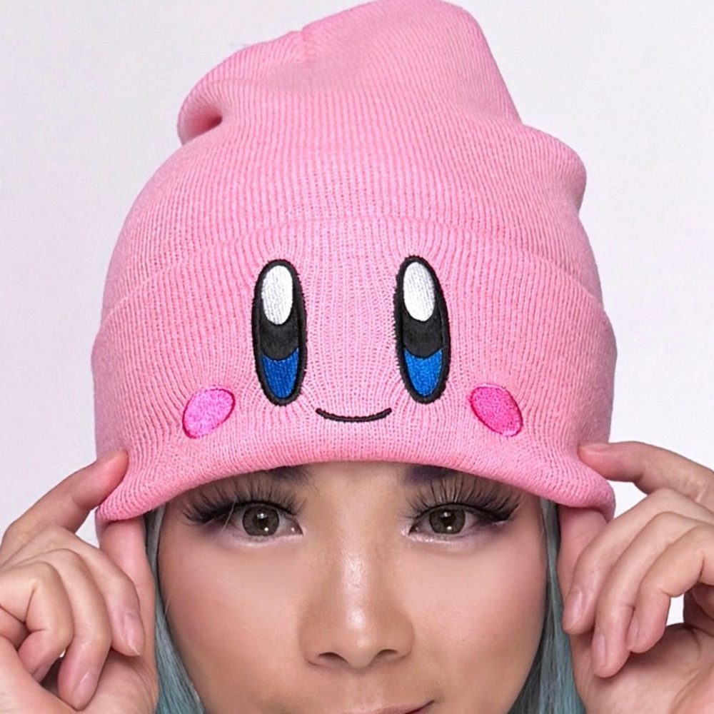 NIB Bioworld Kirby Big Face Smiling Beanie